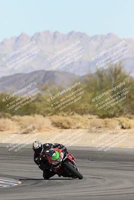 media/Nov-16-2025-Race Pace (Sun) [[8c5fa54630]]/Non Verified Riders (1st 20 Minutes)/2-Turn 10 (1010am)/